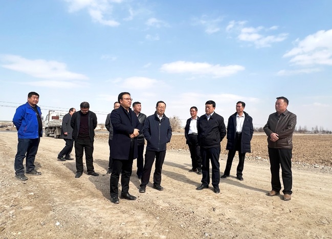 振興種業(yè)在行動(dòng),敦煌種業(yè)牽手奧凱種機(jī)、大禹節(jié)水現(xiàn)場(chǎng)對(duì)接推進(jìn)千畝智慧種業(yè)示范園區(qū)建設(shè)項(xiàng)目